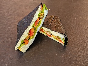 онигири МУРУКАИ